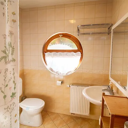 Opusztaszeri Erdei Wellness Vendeghaz 3*