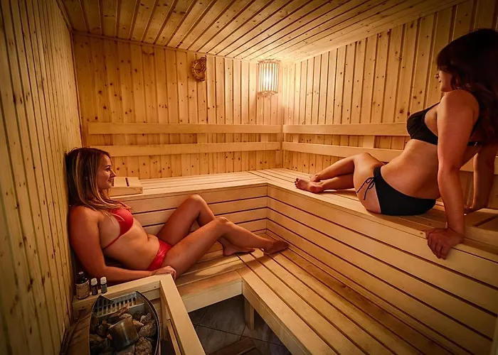 Opusztaszeri Erdei Wellness Vendeghaz Pensjonat